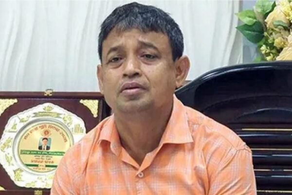ডিবি হারুনসহ ১৮ কর্মকর্তা বরখাস্ত